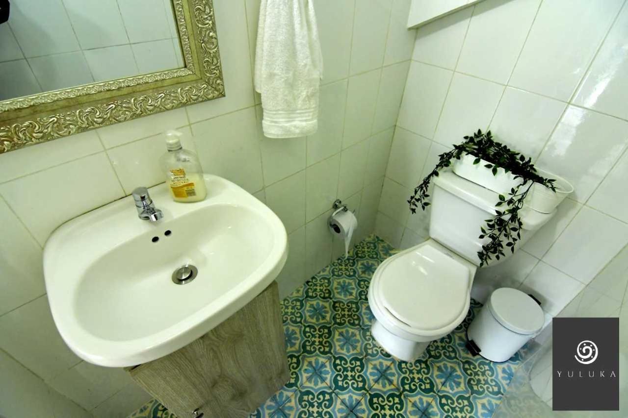 Yuluka Hostel Apulo Luaran gambar