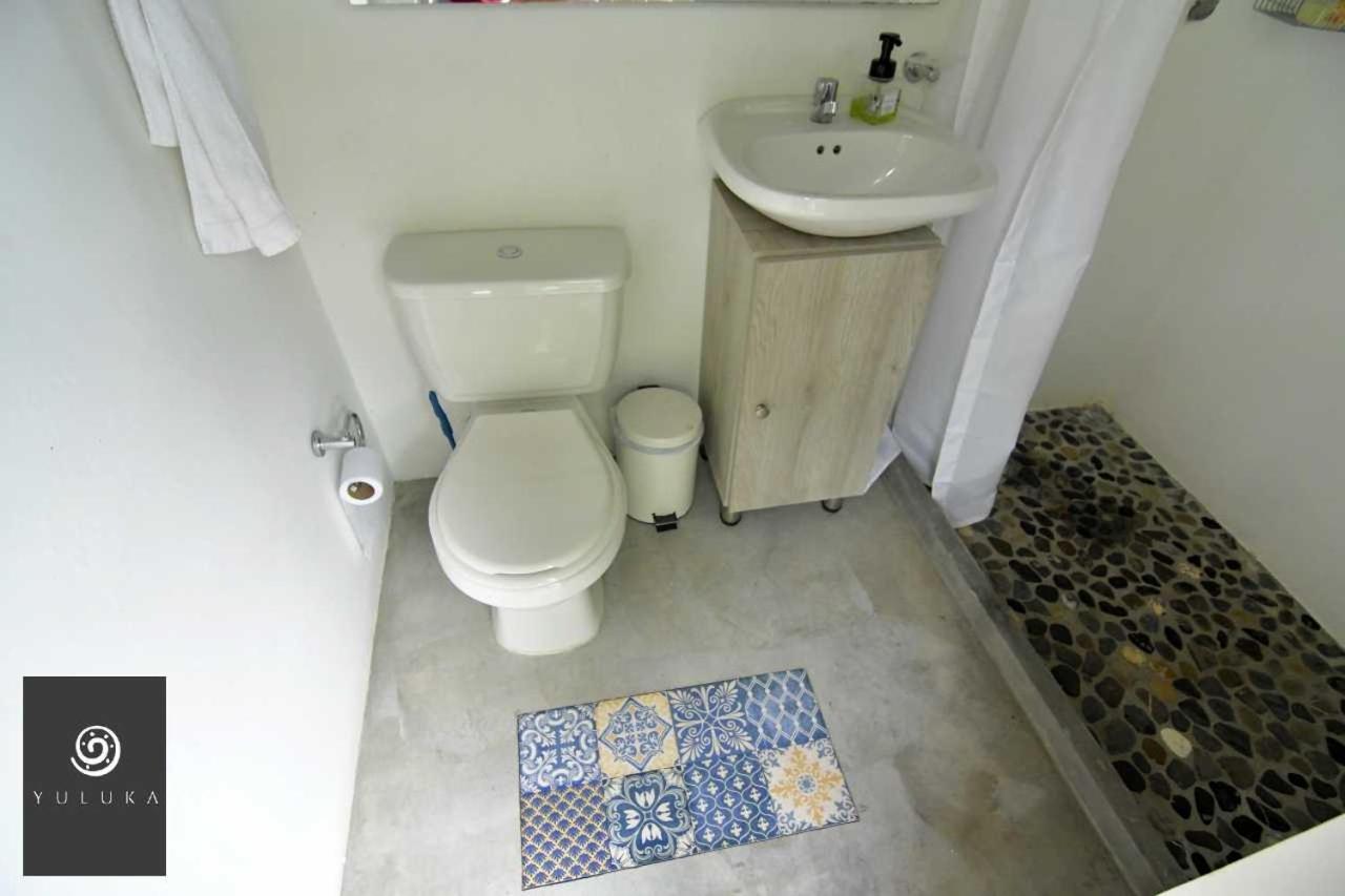 Yuluka Hostel Apulo Luaran gambar