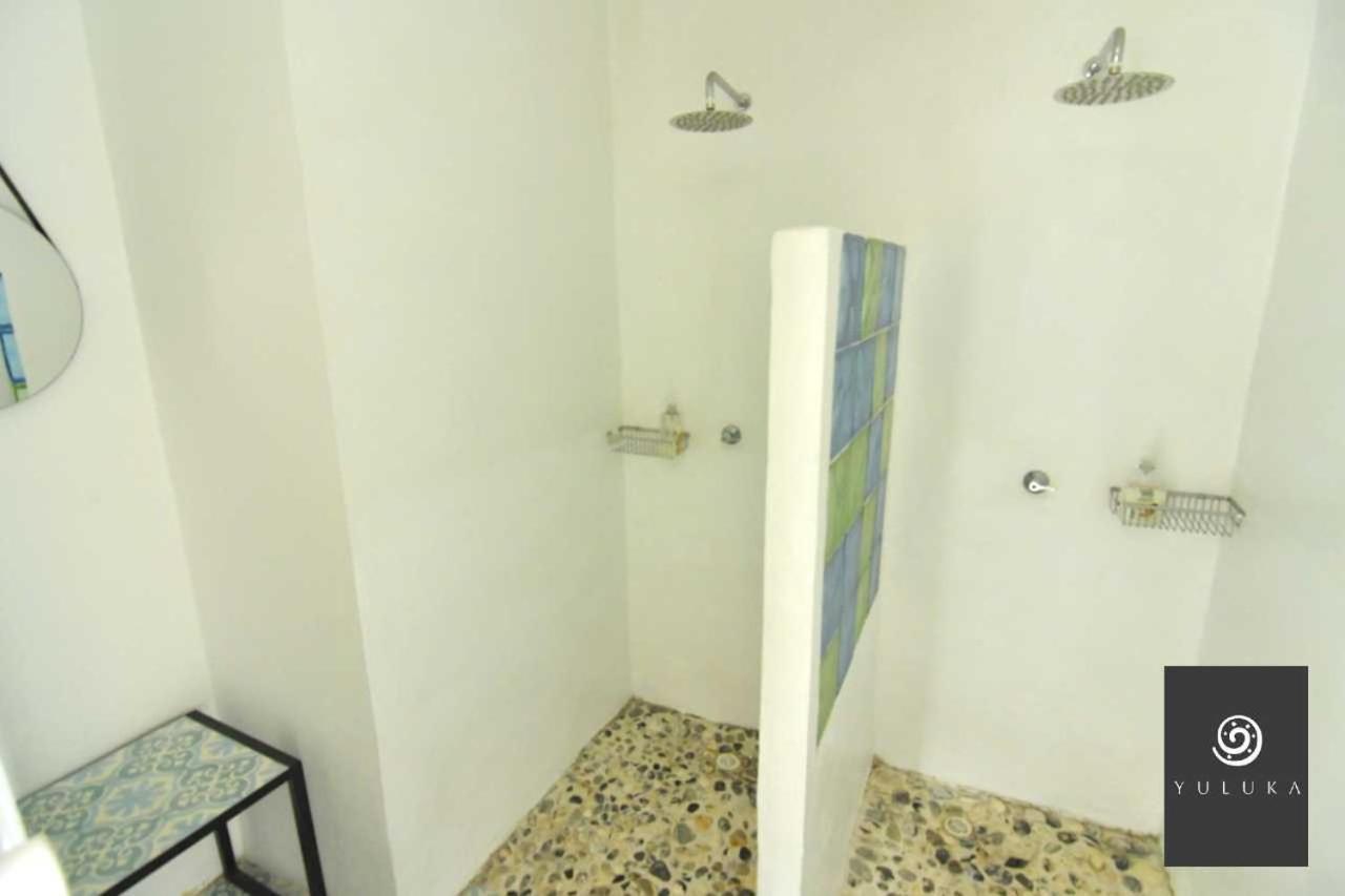 Yuluka Hostel Apulo Luaran gambar