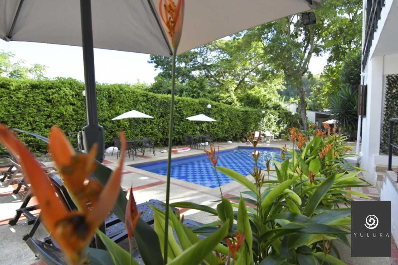 Yuluka Hostel Apulo Luaran gambar