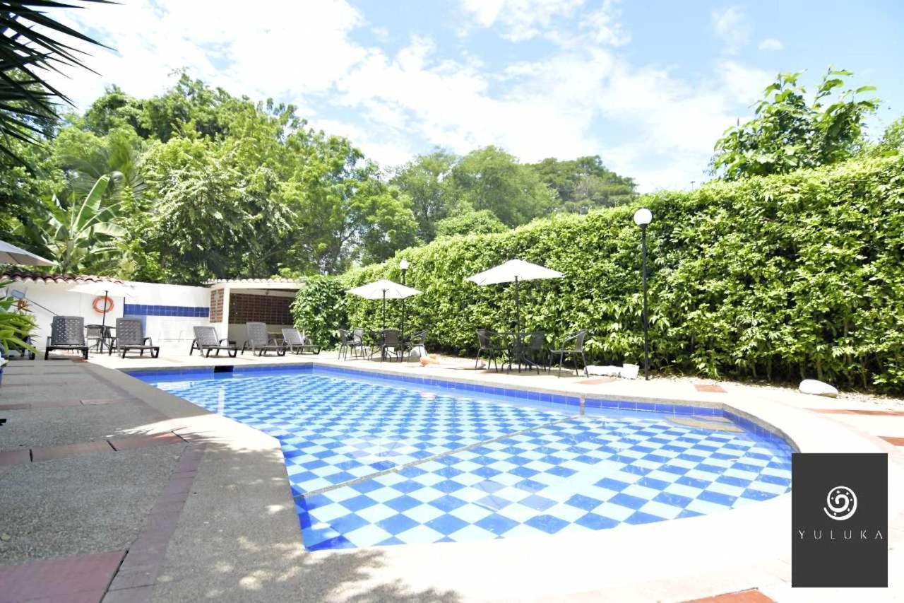Yuluka Hostel Apulo Luaran gambar