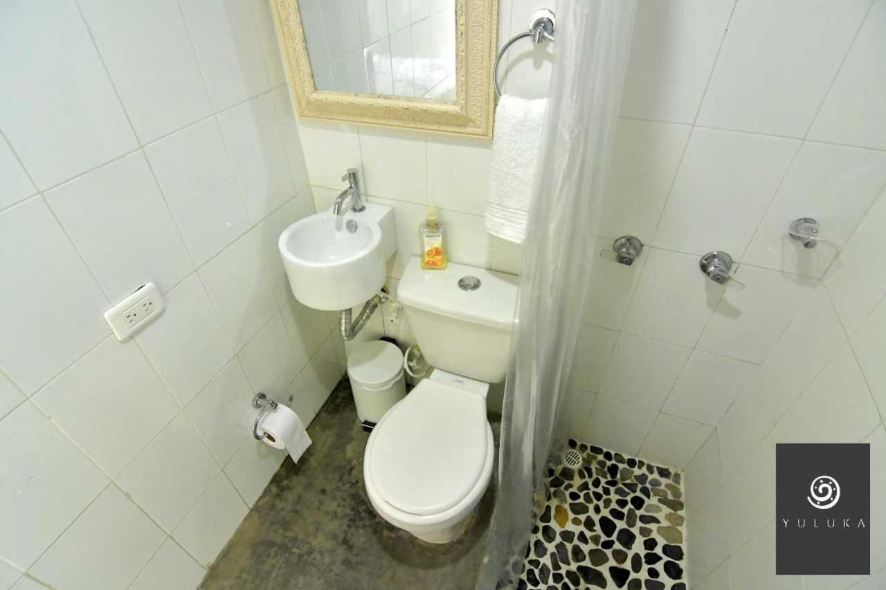 Yuluka Hostel Apulo Luaran gambar