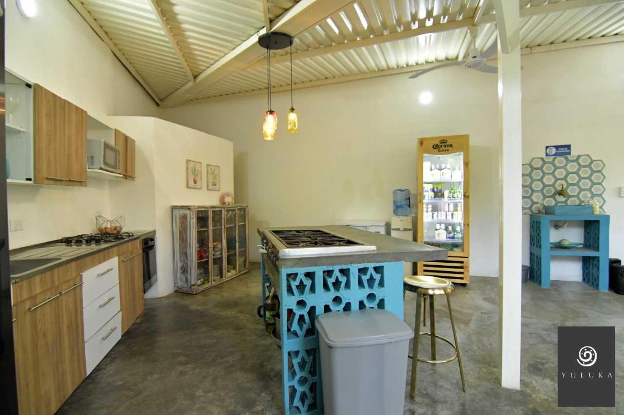 Yuluka Hostel Apulo Luaran gambar