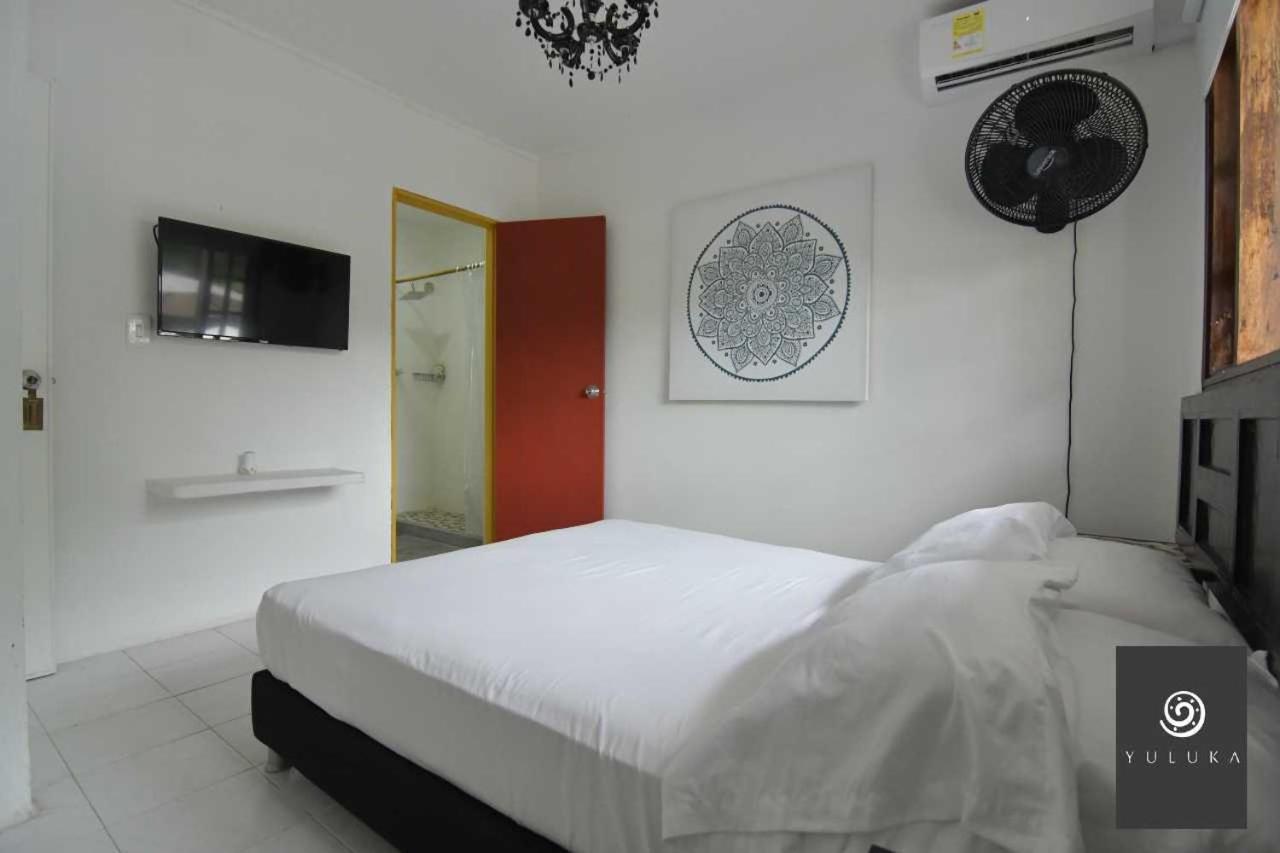 Yuluka Hostel Apulo Luaran gambar